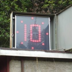 Ampumaseuran ampumanäyttötaulu, näkyvissä numero ja sektori - RWM-Systems.